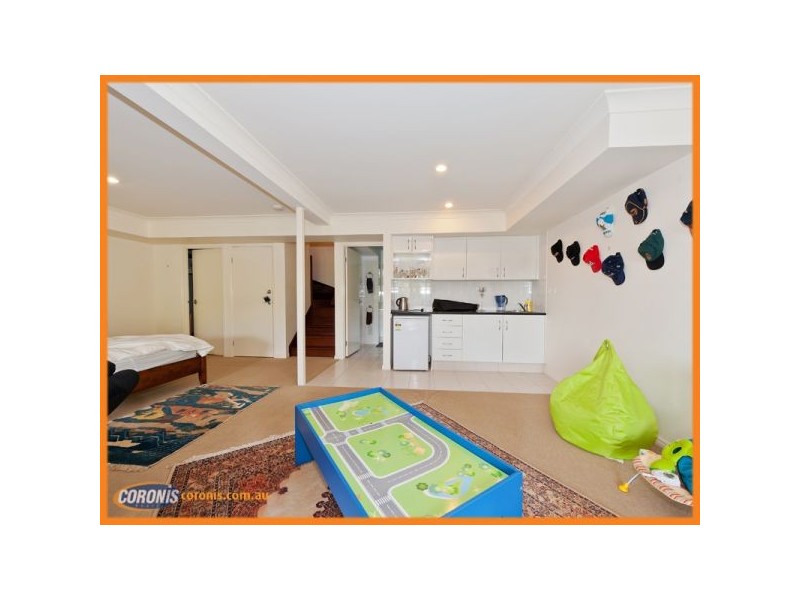 20/2 Ridgeline Way, Highland Park QLD 4211