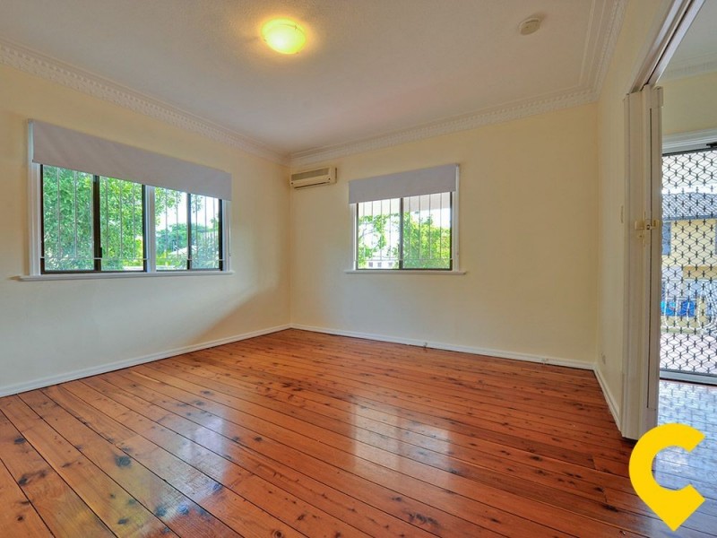 12 Gladstone Lane, Coorparoo QLD 4151