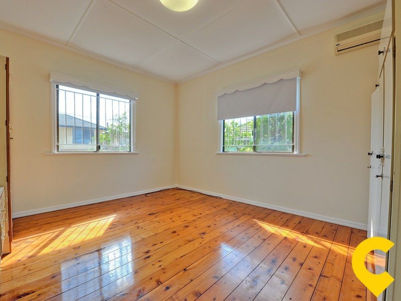 12 Gladstone Lane, Coorparoo QLD 4151