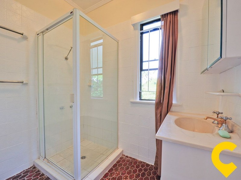 12 Gladstone Lane, Coorparoo QLD 4151