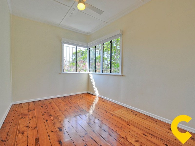 12 Gladstone Lane, Coorparoo QLD 4151