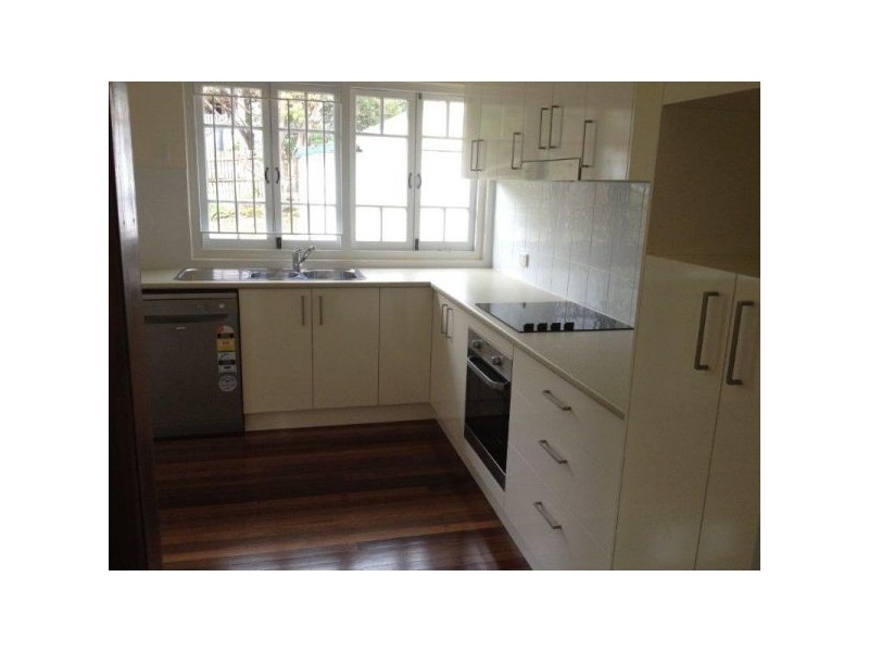 35 Audrey Street, Camp Hill QLD 4152