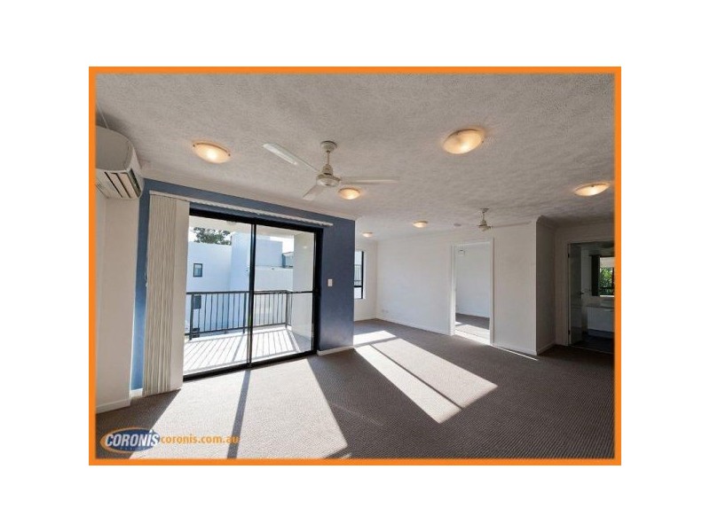 10/15 Lloyd Street, Southport QLD 4215