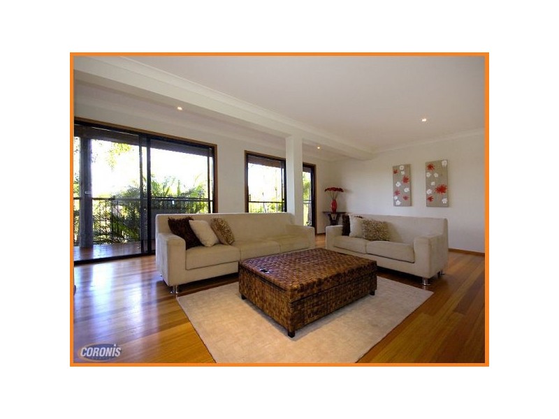 3 Mt Nebo Road, The Gap QLD 4061