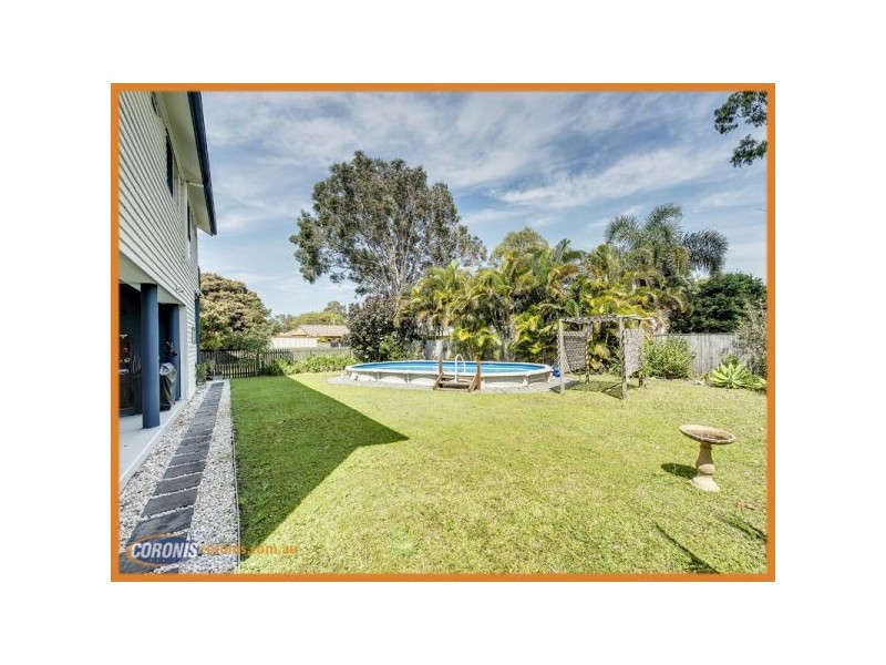 18 Boykambil Esplanade South, Hope Island QLD 4212