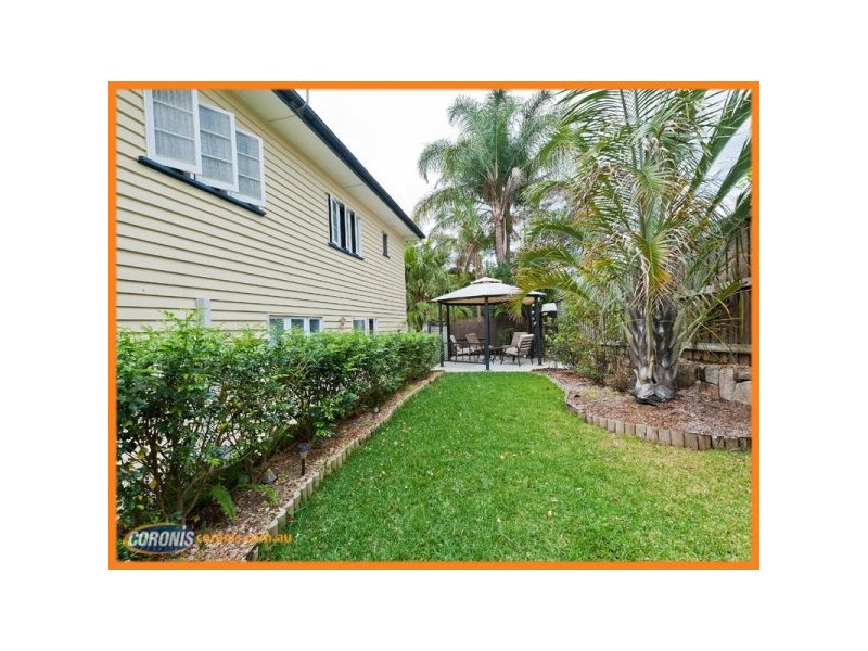 31 Caesar Road, Ferny Hills QLD 4055