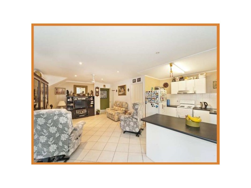 31 Caesar Road, Ferny Hills QLD 4055