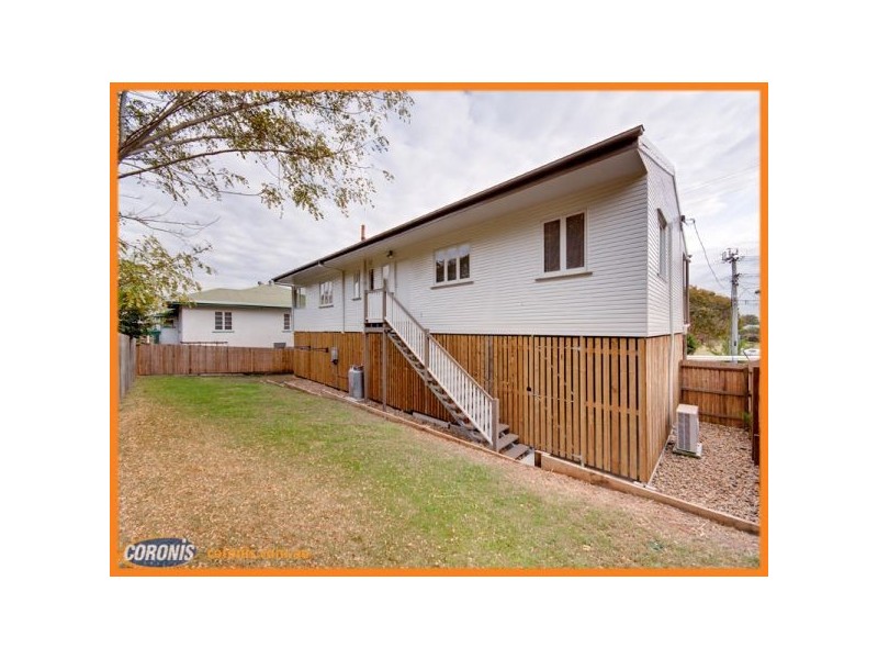 8 Crowley Street, Zillmere QLD 4034