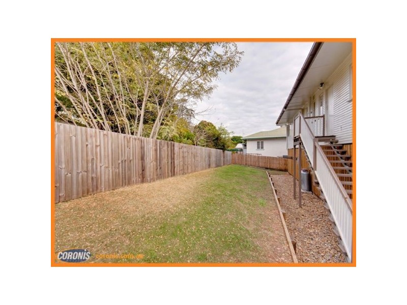 8 Crowley Street, Zillmere QLD 4034