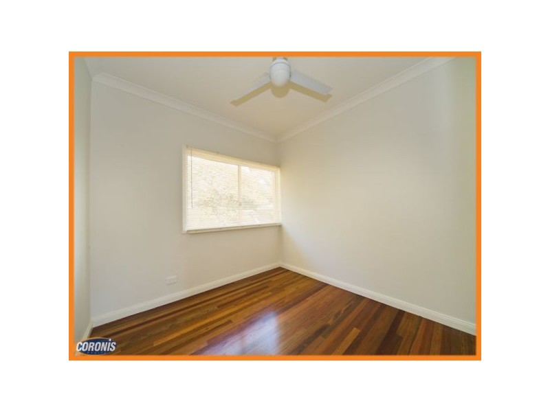 8 Crowley Street, Zillmere QLD 4034