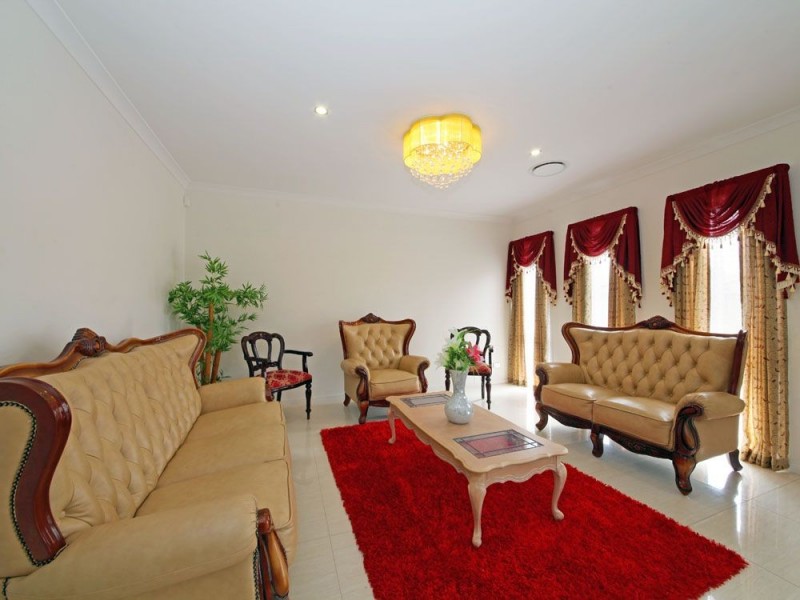 18 Midgley Street, Dakabin QLD 4503