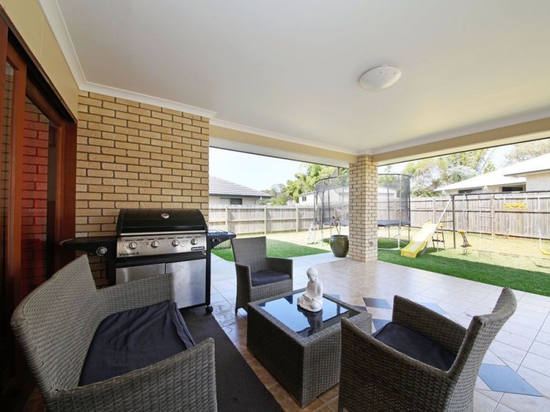 18 Midgley Street, Dakabin QLD 4503