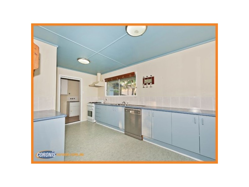 39 Kynance Street, Leichhardt QLD 4305