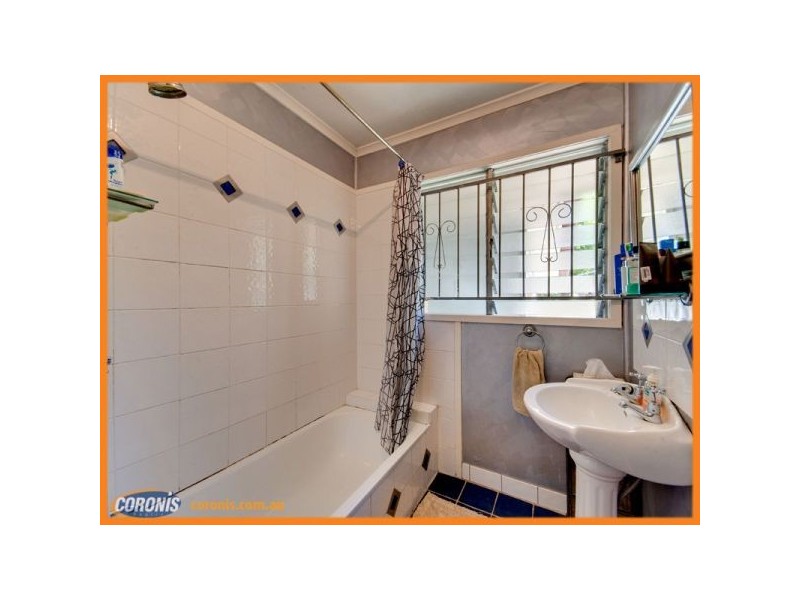 5 Calen Street, Keperra QLD 4054