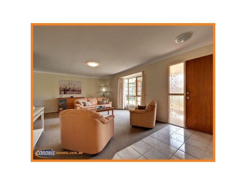 66 Parklands Street, Calamvale QLD 4116