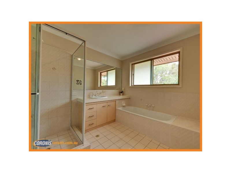 66 Parklands Street, Calamvale QLD 4116