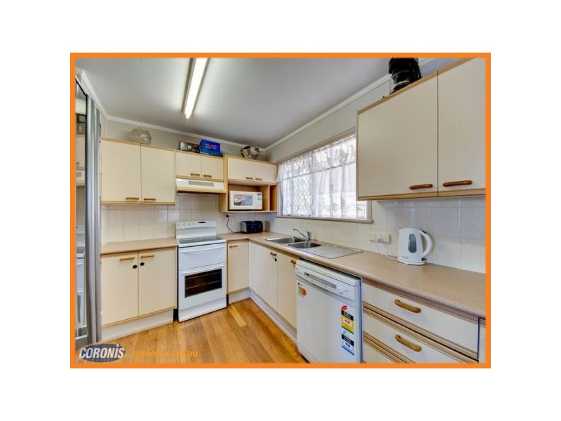 32 Thompson Street, Zillmere QLD 4034