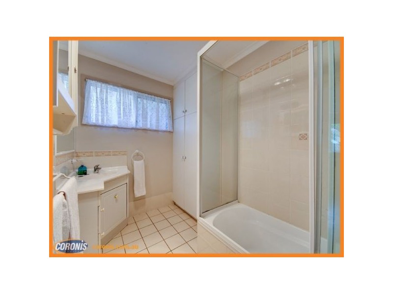 32 Thompson Street, Zillmere QLD 4034