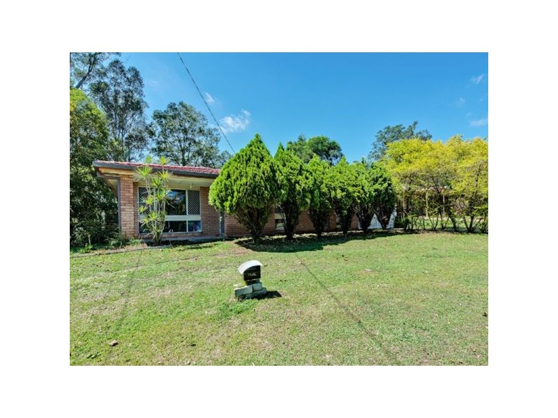 6 Dargie Avenue, Collingwood Park QLD 4301