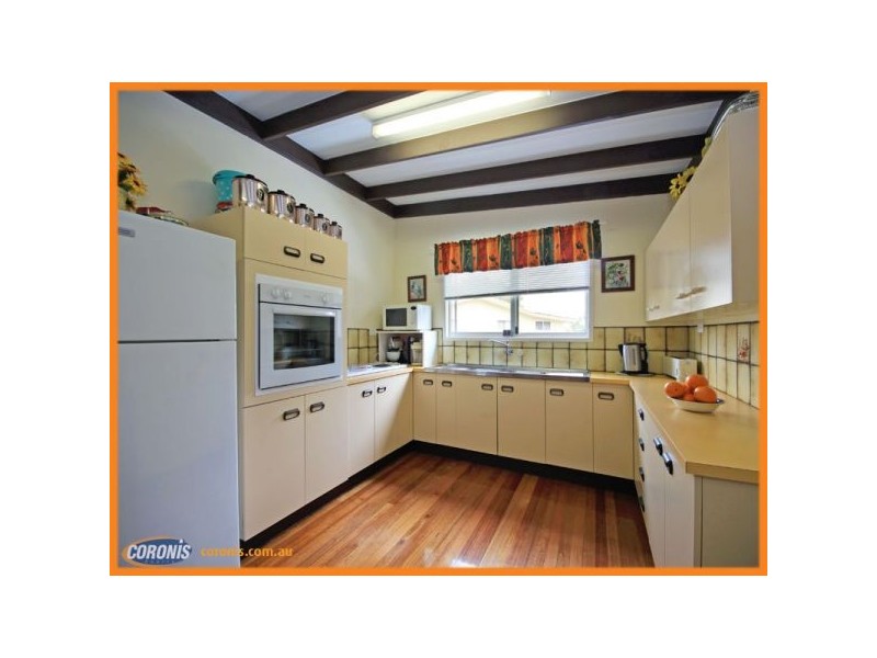 8 Shakespeare Court, Caboolture QLD 4510