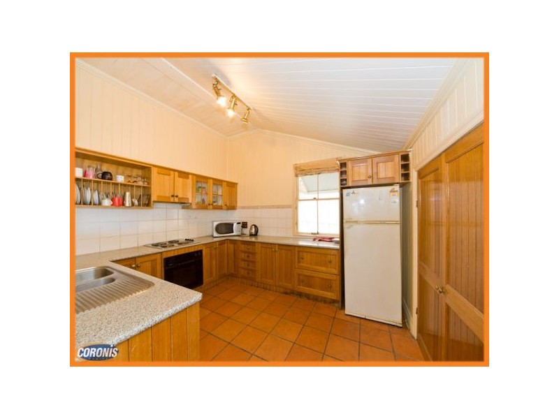 37 Jessop Street, Windsor QLD 4030