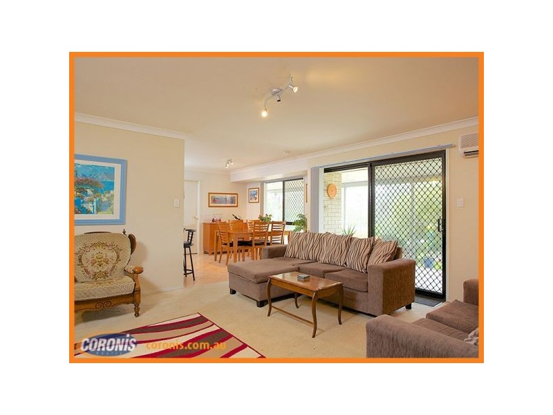183 Castile Crescent, Edens Landing QLD 4207
