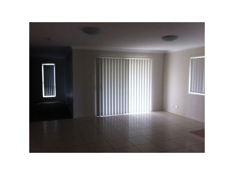 27 Seville Street, Bellmere QLD 4510