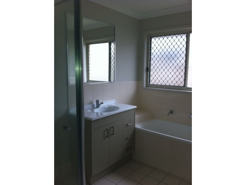 27 Seville Street, Bellmere QLD 4510