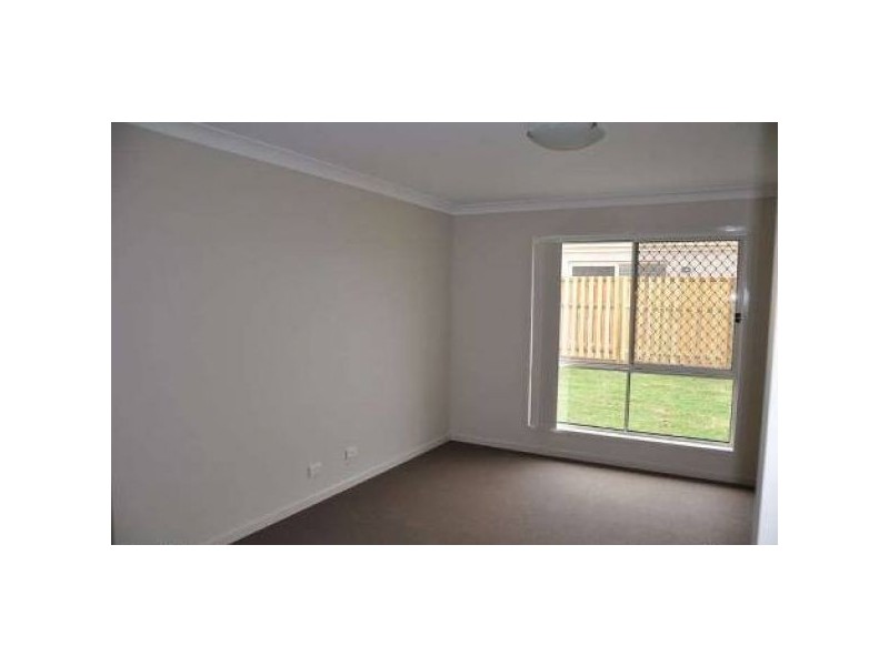 19 Peacherine Circuit, Bellmere QLD 4510