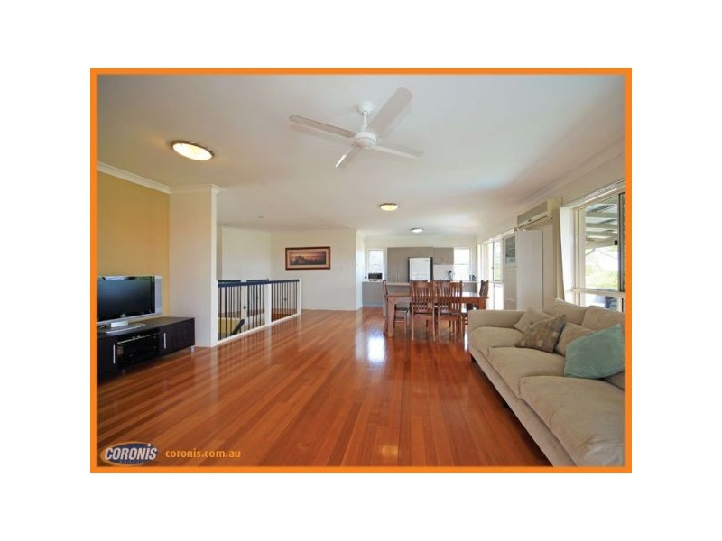 100 Barbour Road, Bracken Ridge QLD 4017