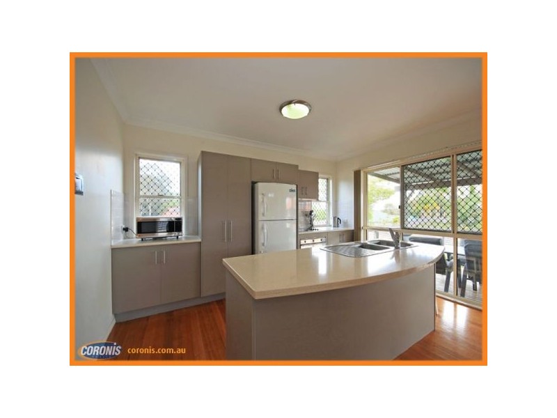 100 Barbour Road, Bracken Ridge QLD 4017