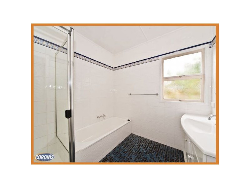 12 Rutherford Street, Stafford Heights QLD 4053