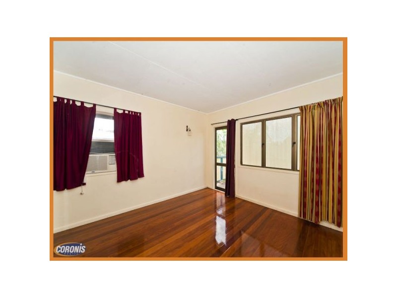 12 Rutherford Street, Stafford Heights QLD 4053