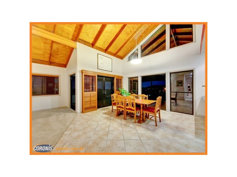 26 Yarraman Street, Arana Hills QLD 4054