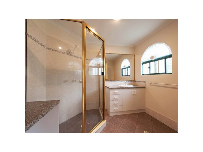 154 Koolan Crescent, Shailer Park QLD 4128