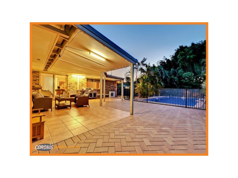 4 Avandel Court, Eatons Hill QLD 4037