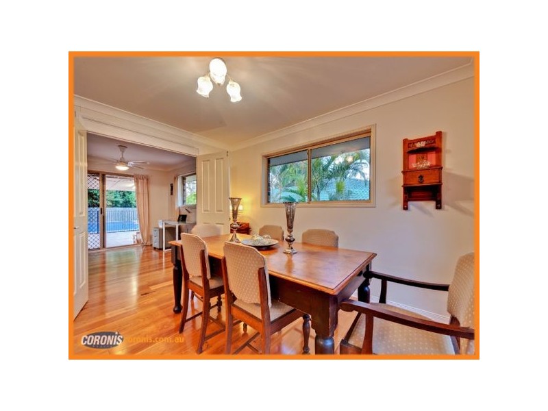 4 Avandel Court, Eatons Hill QLD 4037
