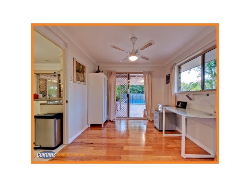 4 Avandel Court, Eatons Hill QLD 4037