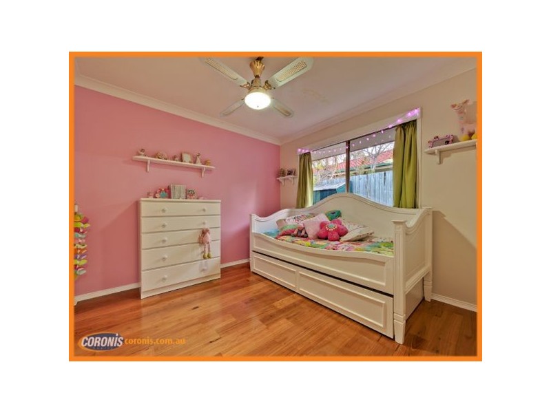 4 Avandel Court, Eatons Hill QLD 4037