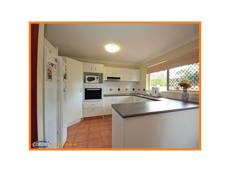 2/319 St Vincents Road, Banyo QLD 4014