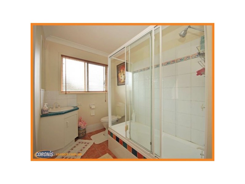 2/319 St Vincents Road, Banyo QLD 4014