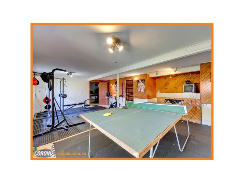 34 Eveleigh Street, Arana Hills QLD 4054