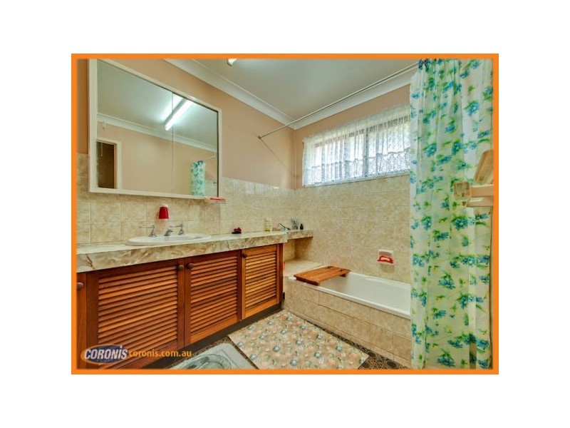 38 Jardine Drive, Springwood QLD 4127