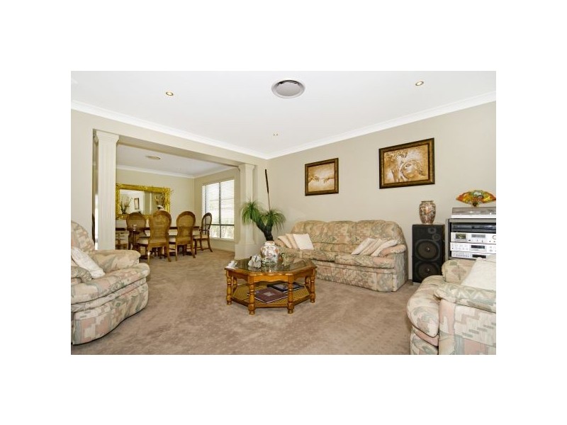 25 Riverlinks Boulevard East, Helensvale QLD 4212