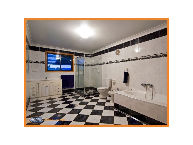 64 Gladrose Crescent, Wongawallan QLD 4210