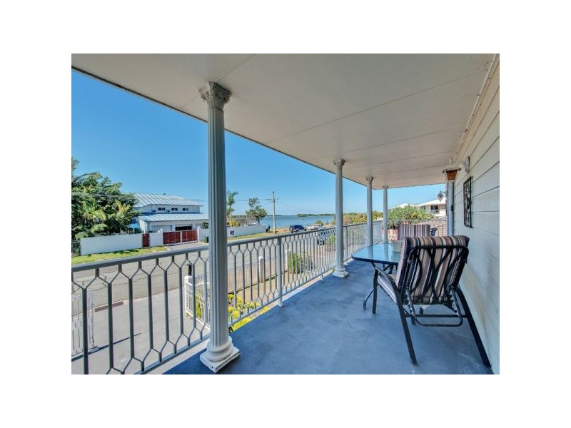 35 Esplanade, Jacobs Well QLD 4208