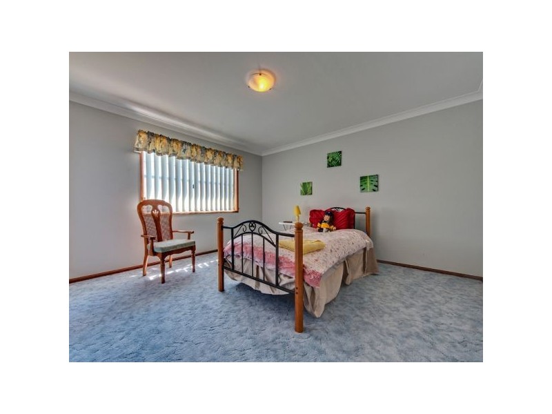 35 Esplanade, Jacobs Well QLD 4208