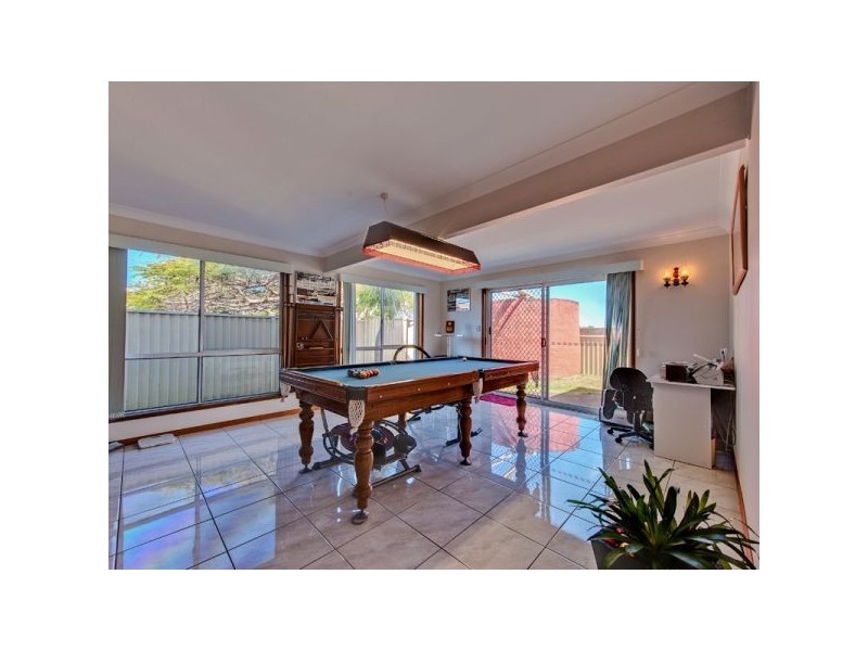 35 Esplanade, Jacobs Well QLD 4208