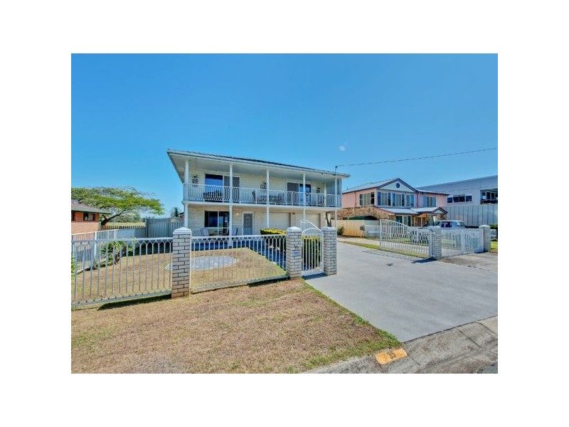 35 Esplanade, Jacobs Well QLD 4208