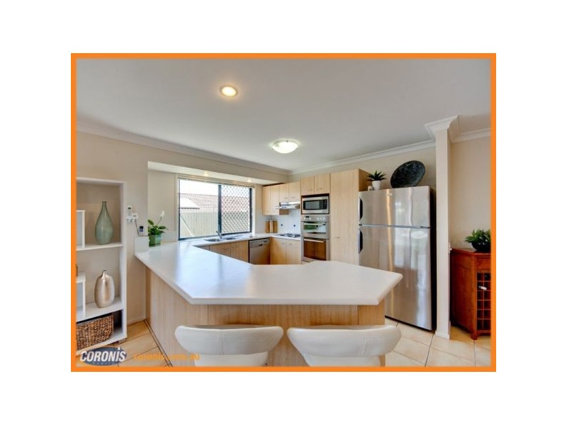 8 Sapphire Close, Griffin QLD 4503